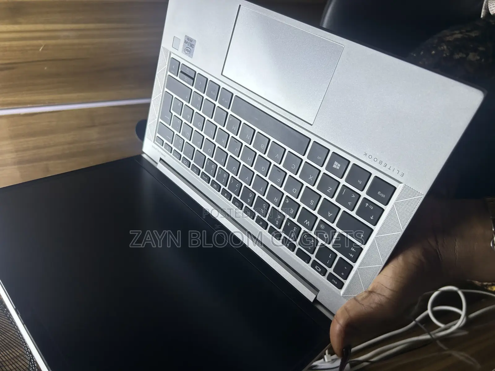 Laptop HP EliteBook 830 G7 16GB Intel Core I7 SSD 512GB