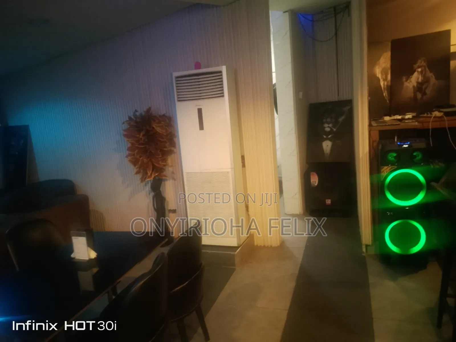 Lounge,Bar and Restaurant for Rent in Gwarinpa Main
