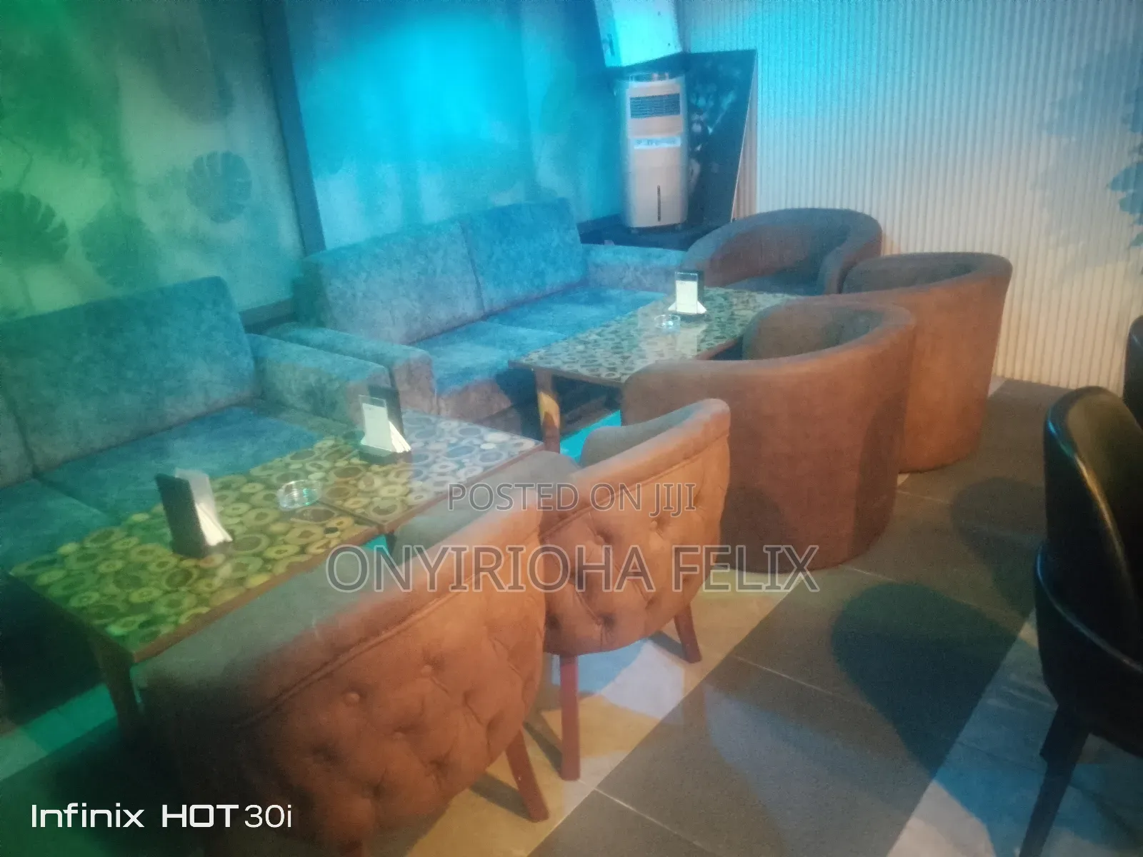 Lounge,Bar and Restaurant for Rent in Gwarinpa Main