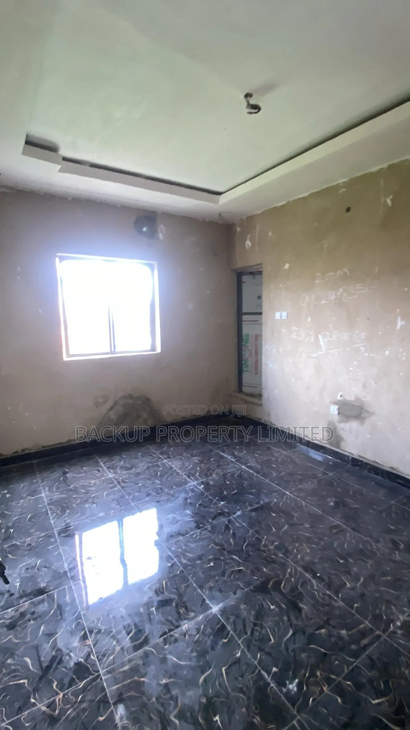 Mini Flat in Alagomeji for sale