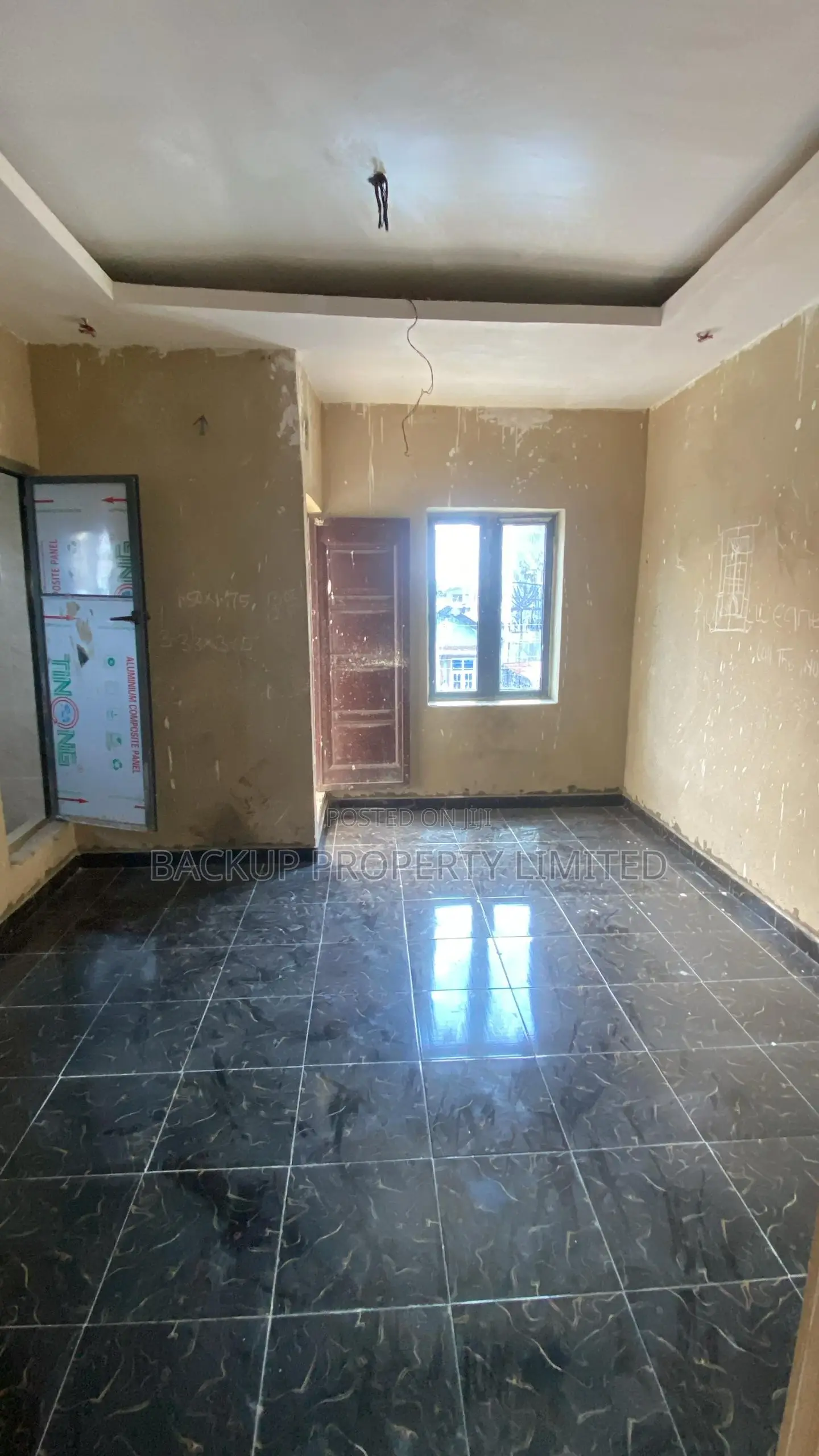Mini Flat in Alagomeji for sale