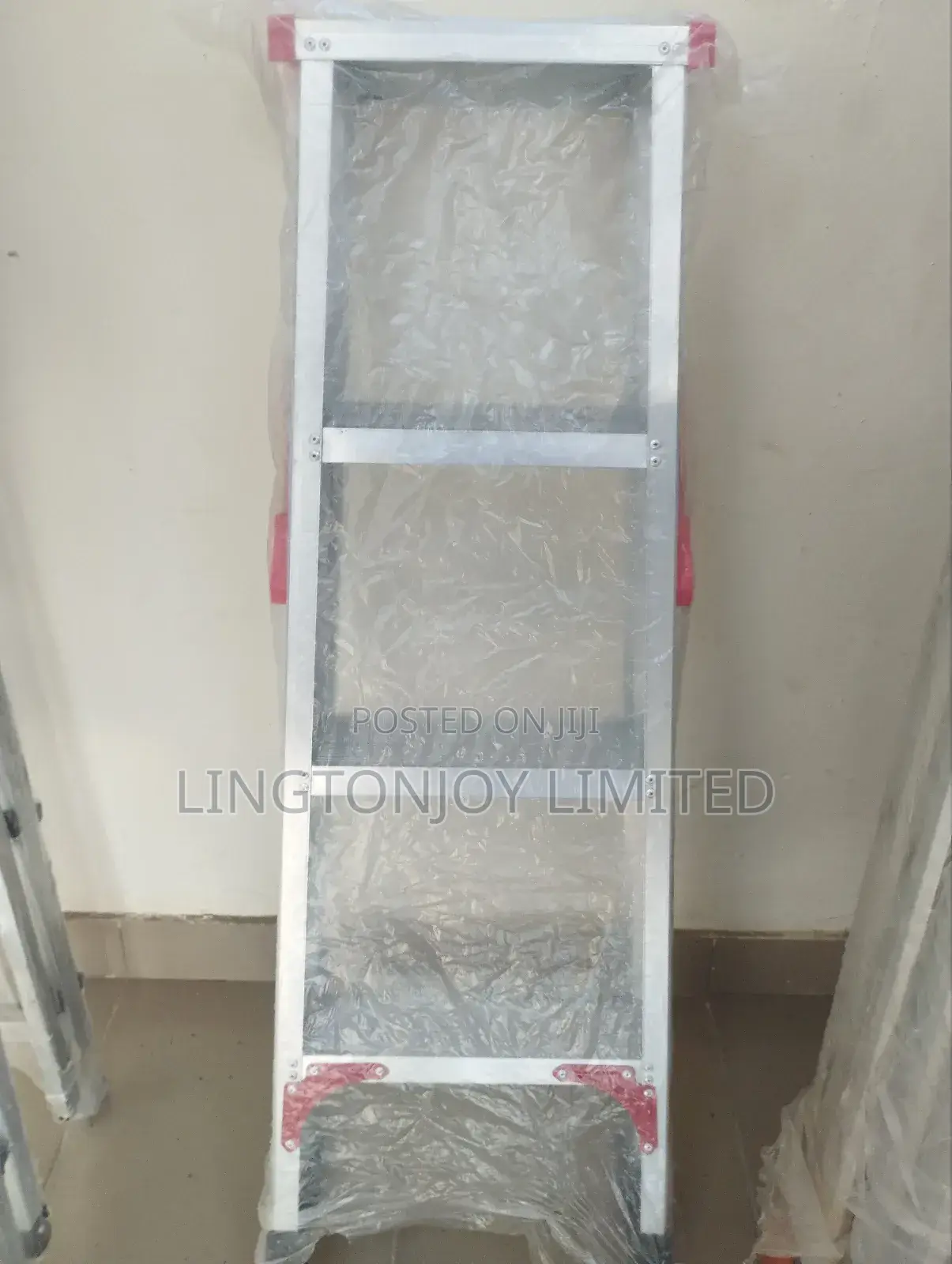 A Ladder 4 Step