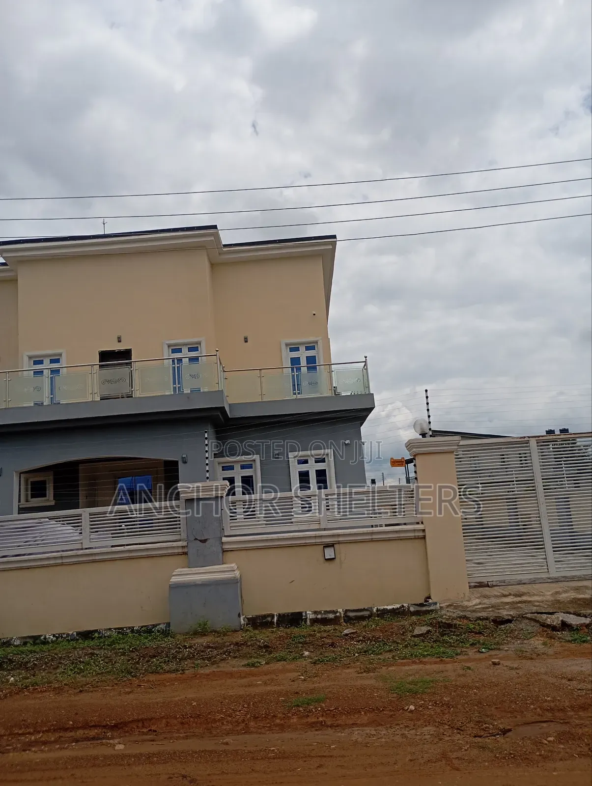 Furnished 4bdrm Penthouse in Seaman Metropolis, Lugbe District for sale