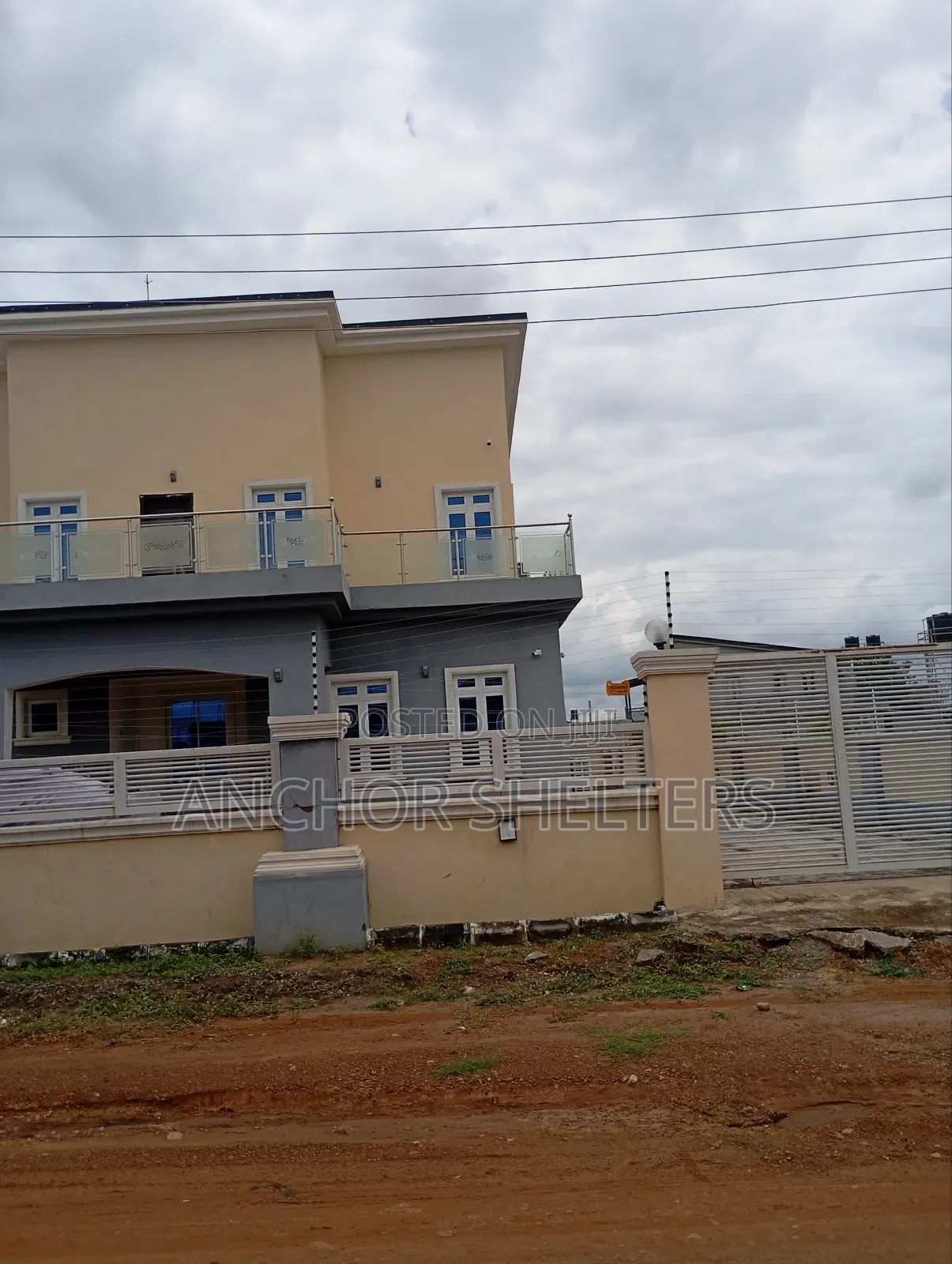 Furnished 4bdrm Penthouse in Seaman Metropolis, Lugbe District for sale