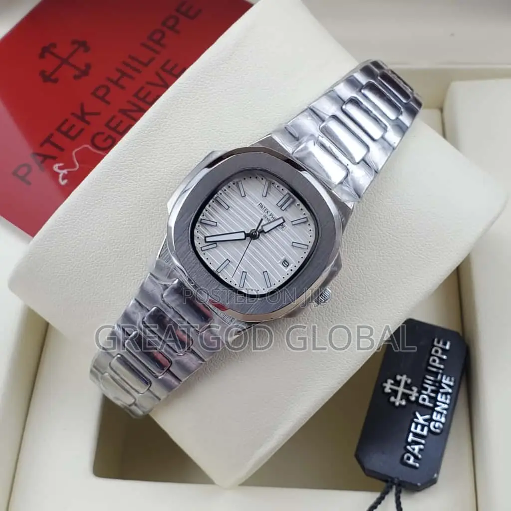 Luxury Female Patek Philippe Fully Boxed Wristwatch