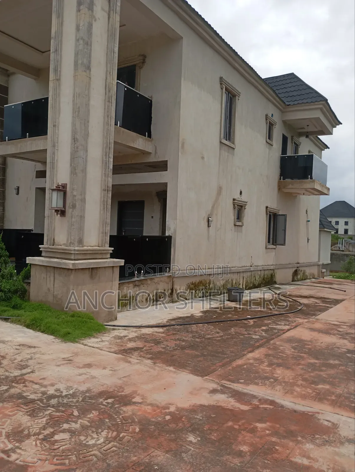 4bdrm Duplex in Seaman Metropolis, Lugbe District for sale