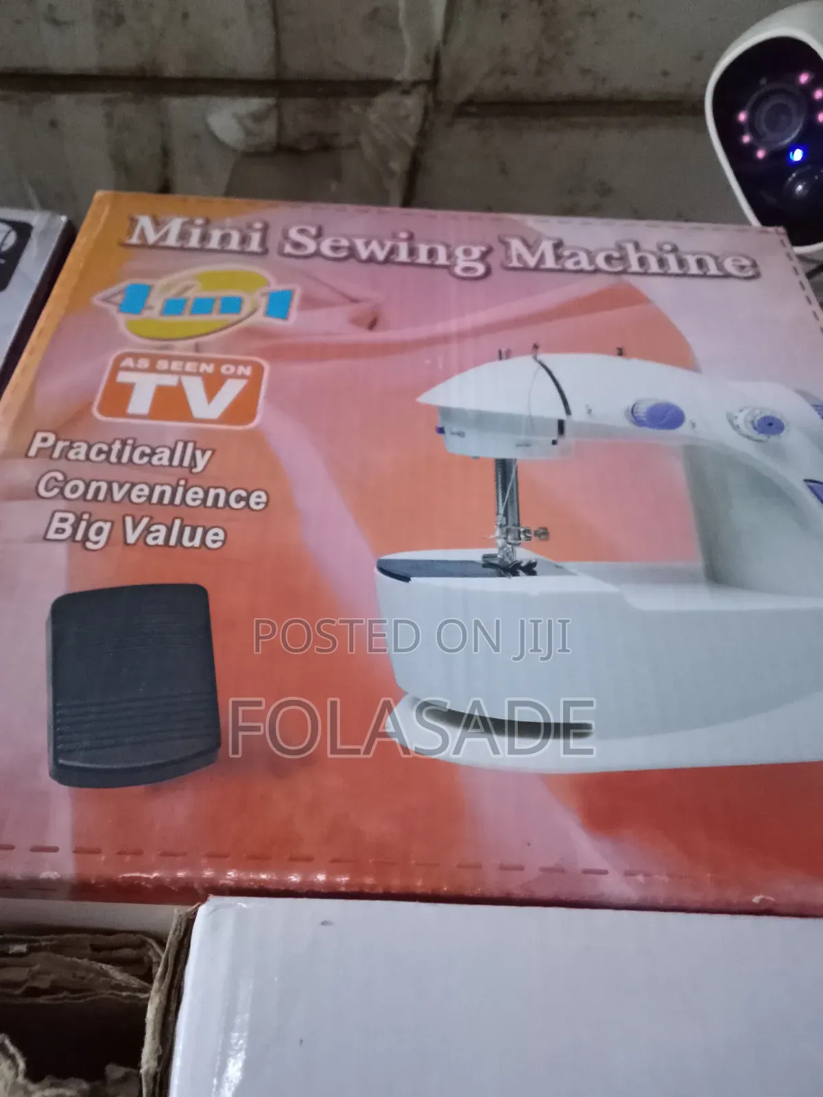Mini Sewing Machine