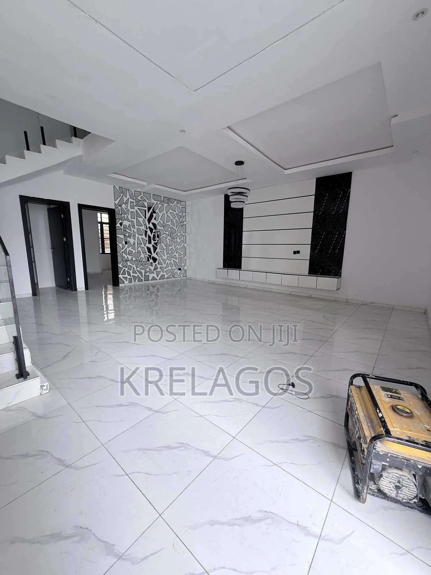 4bdrm Duplex in Ikota for sale