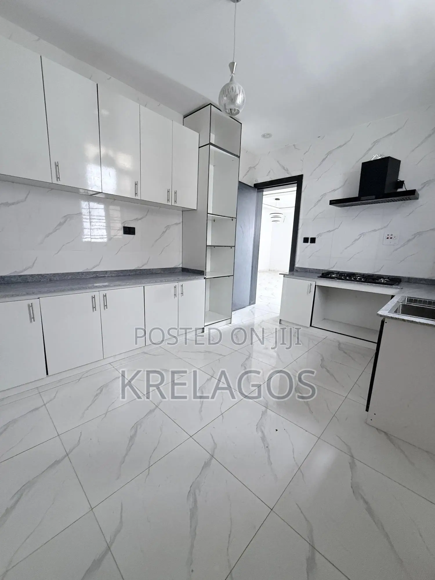 4bdrm Duplex in Ikota for sale