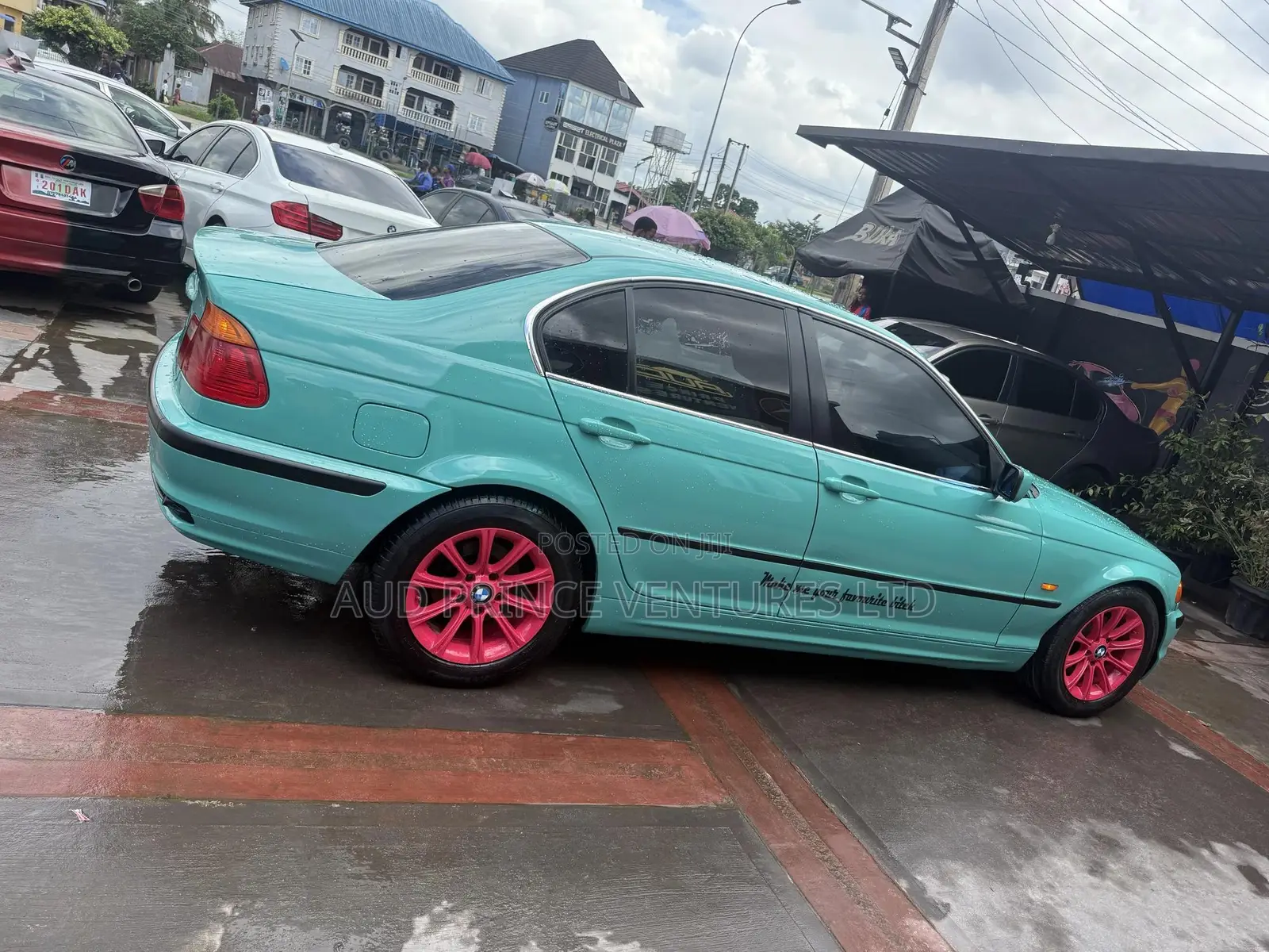 BMW 330i 2004 Green