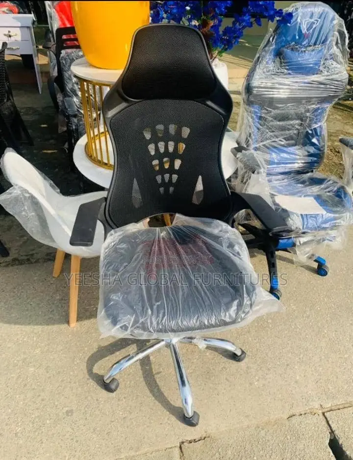 Fabric Textured Game Chair