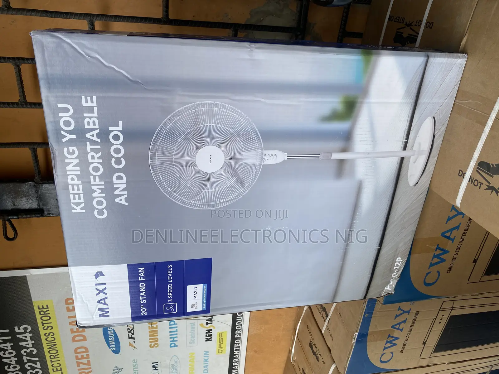 Maxi Standing Fan 20 Inches White : 65w,Adjustable Height,• 3 Speed