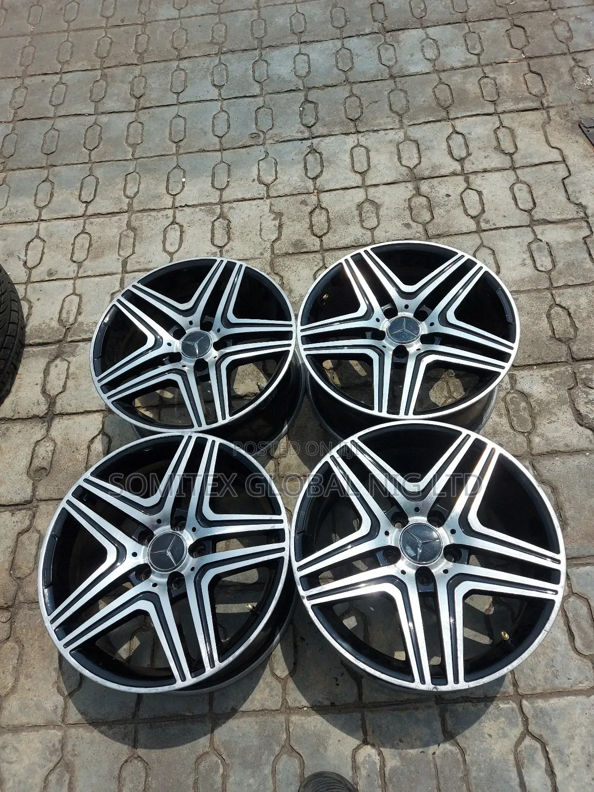 17rim Mercedes Benz.