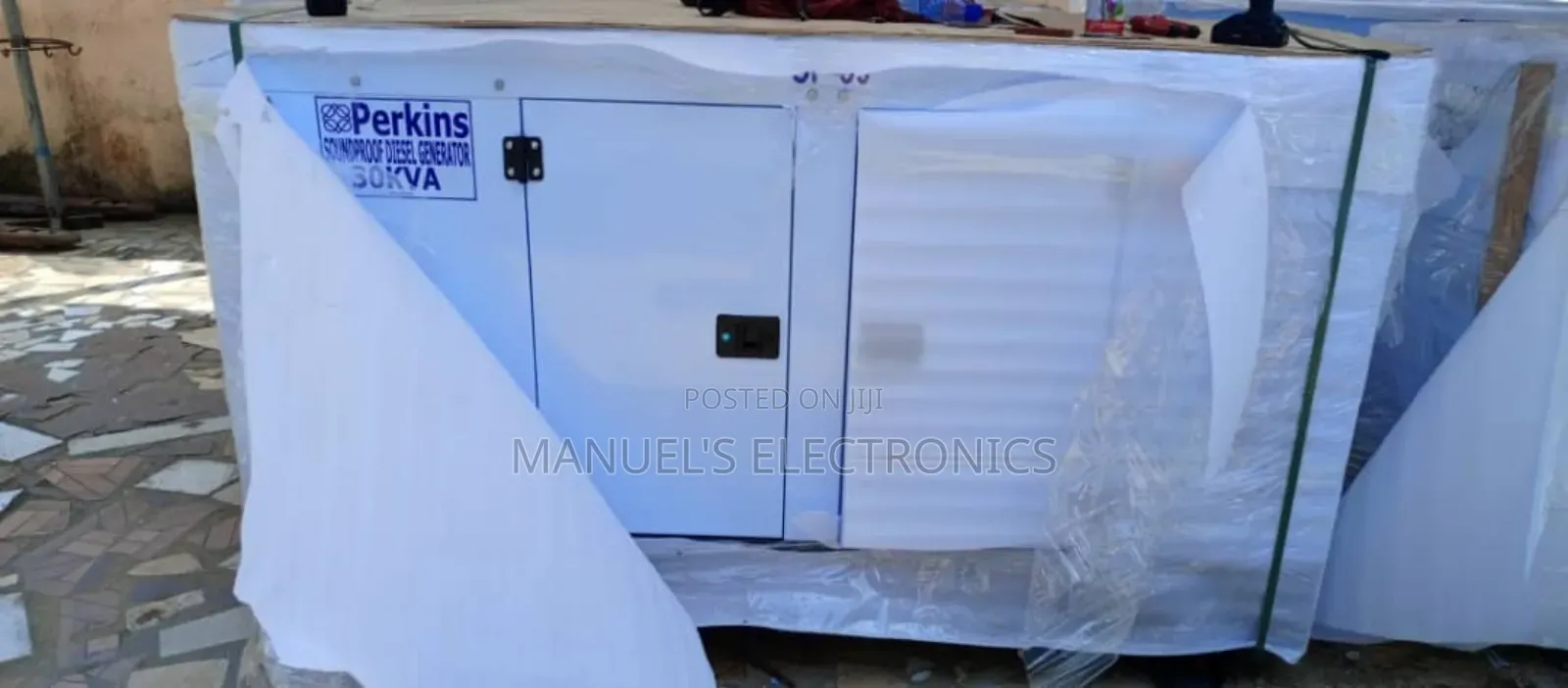30kva Perkins Diesel Soundproof Generator 2years Wty