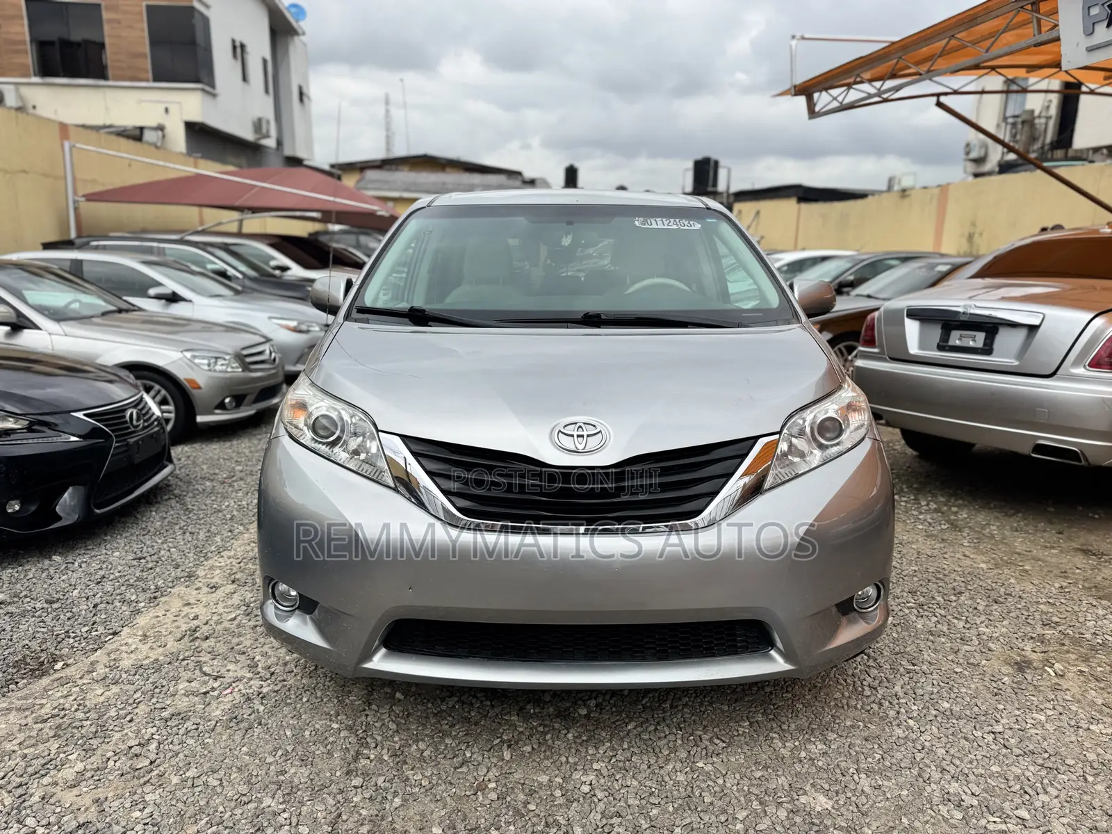 Toyota Sienna LE 7 Passenger 2011 Gray