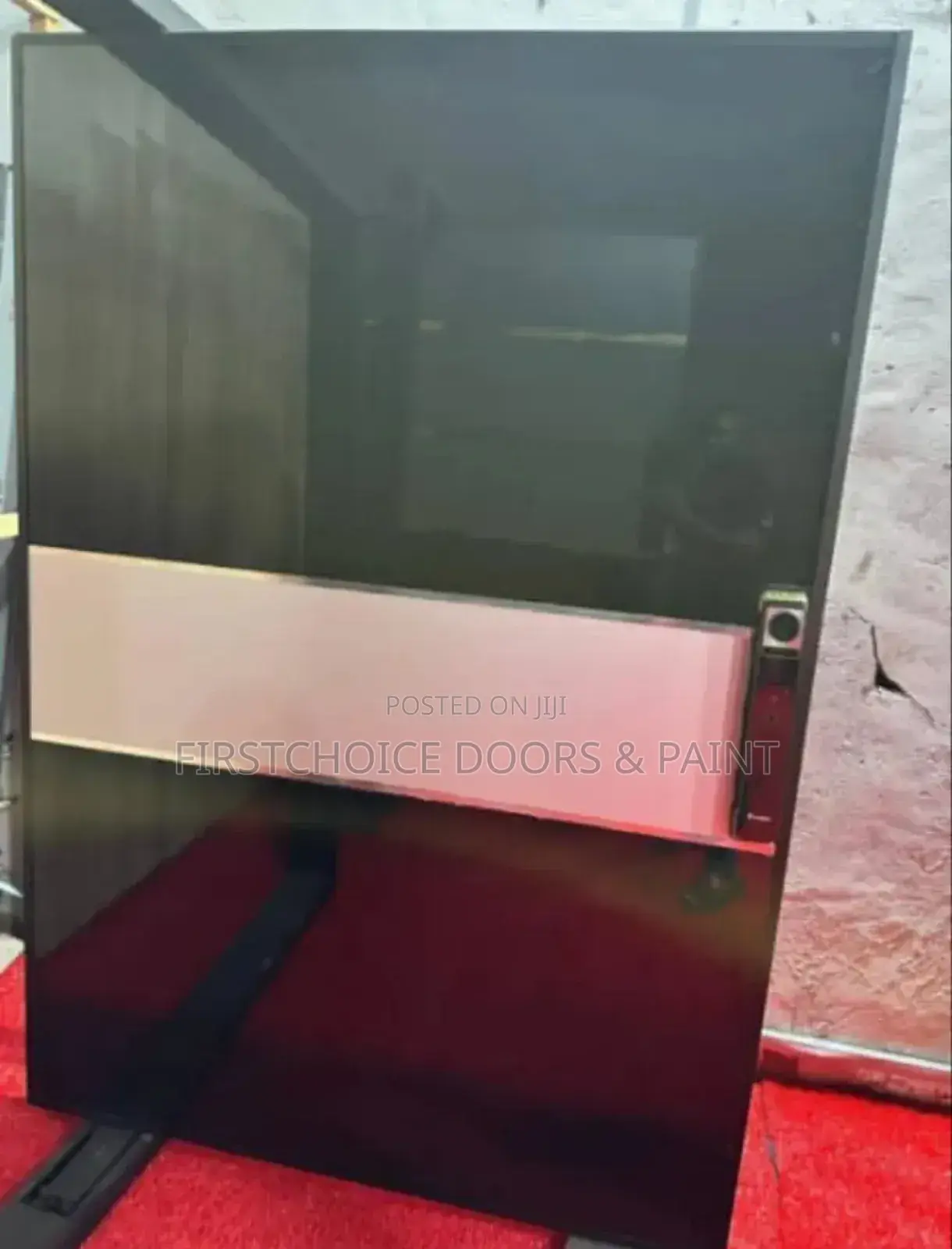 4ft Quality Pivot Door With Smart Lock
Available in 7ft 8ft Height