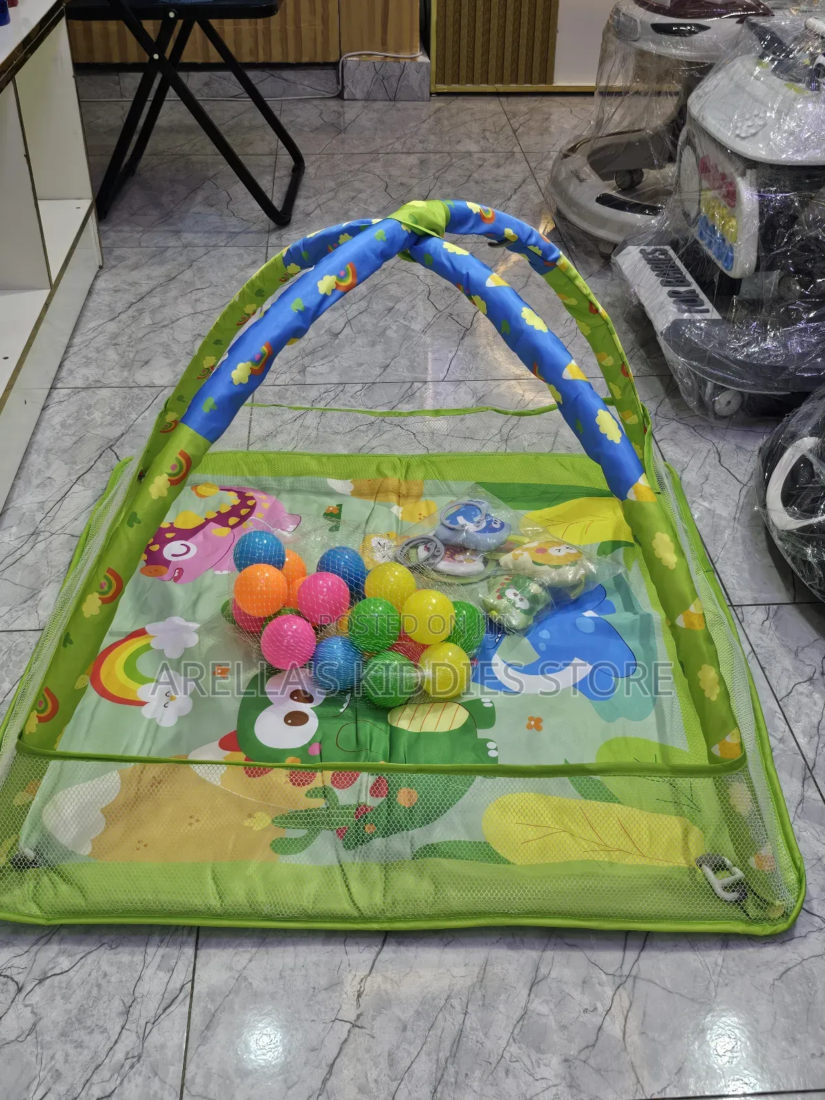 3-in-1 Playmat for Children With Balls and Fence