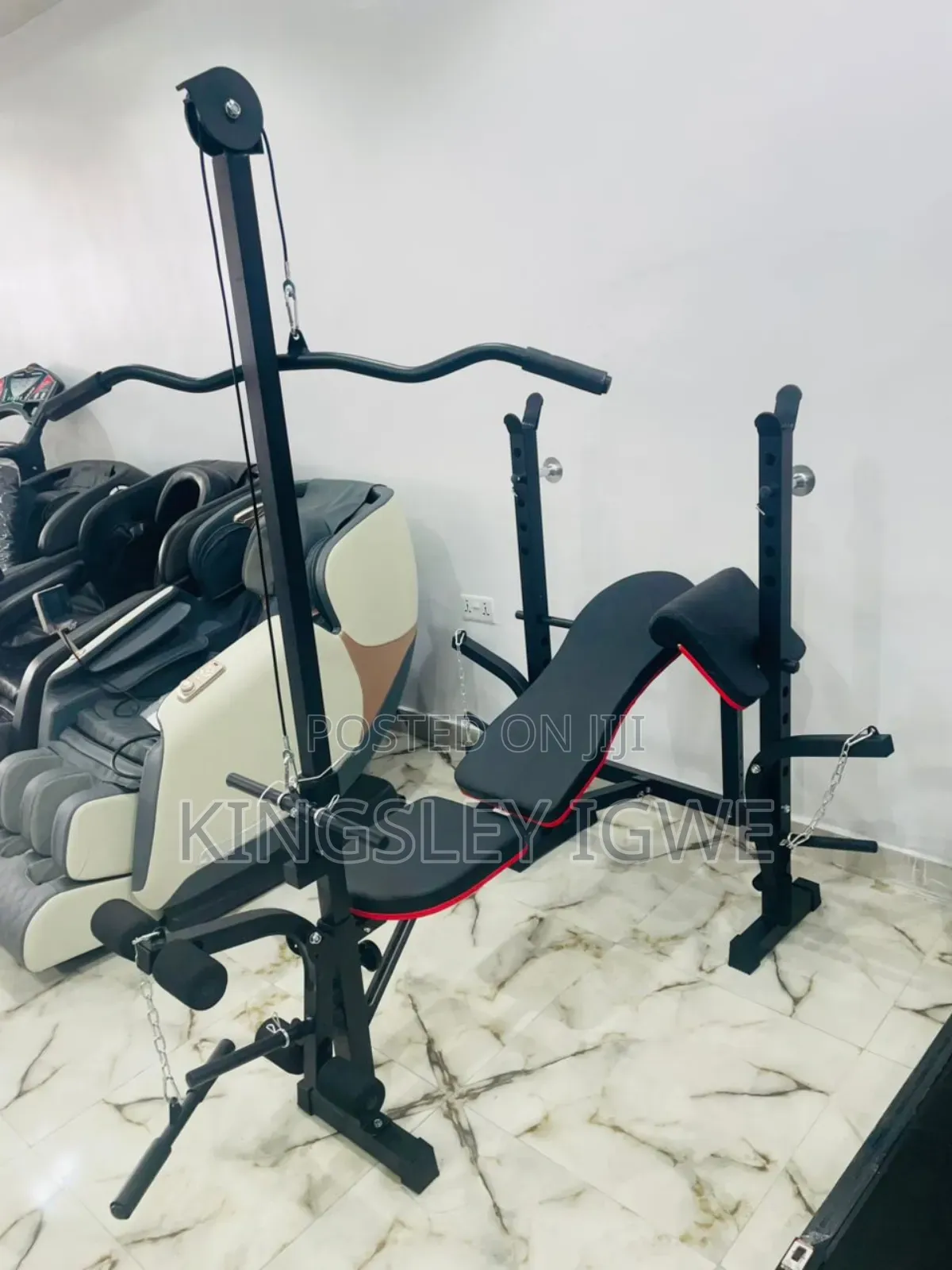 Multi Function Lat Pull Bench With Adjustable Dumbbell