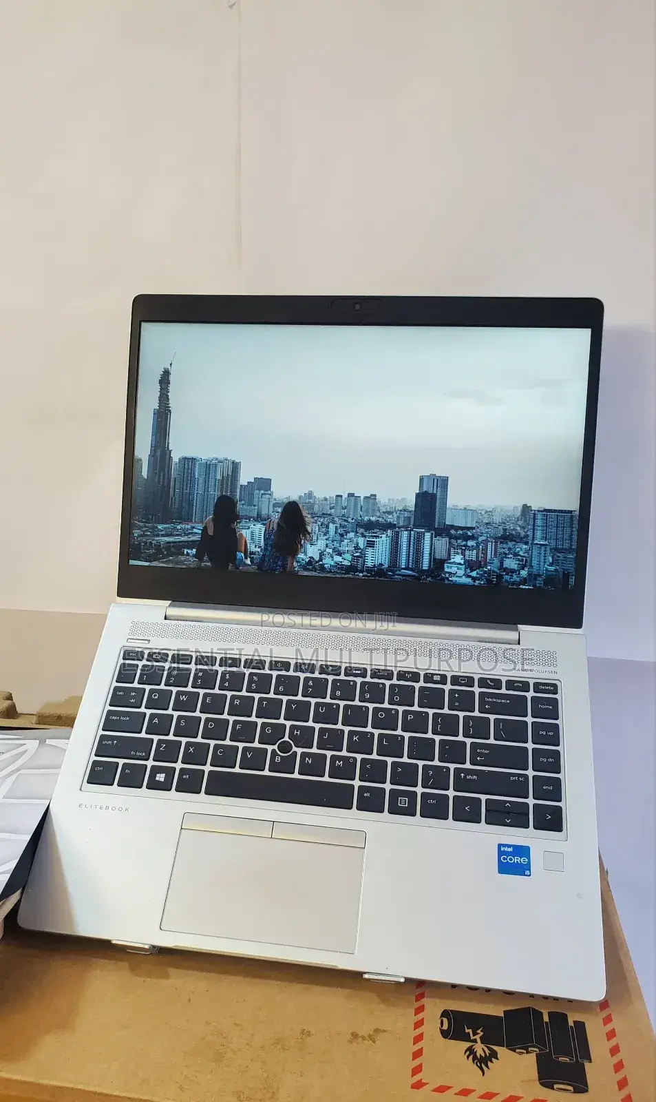 New Laptop HP EliteBook 8560P 8GB Intel Core I5 SSD 256GB