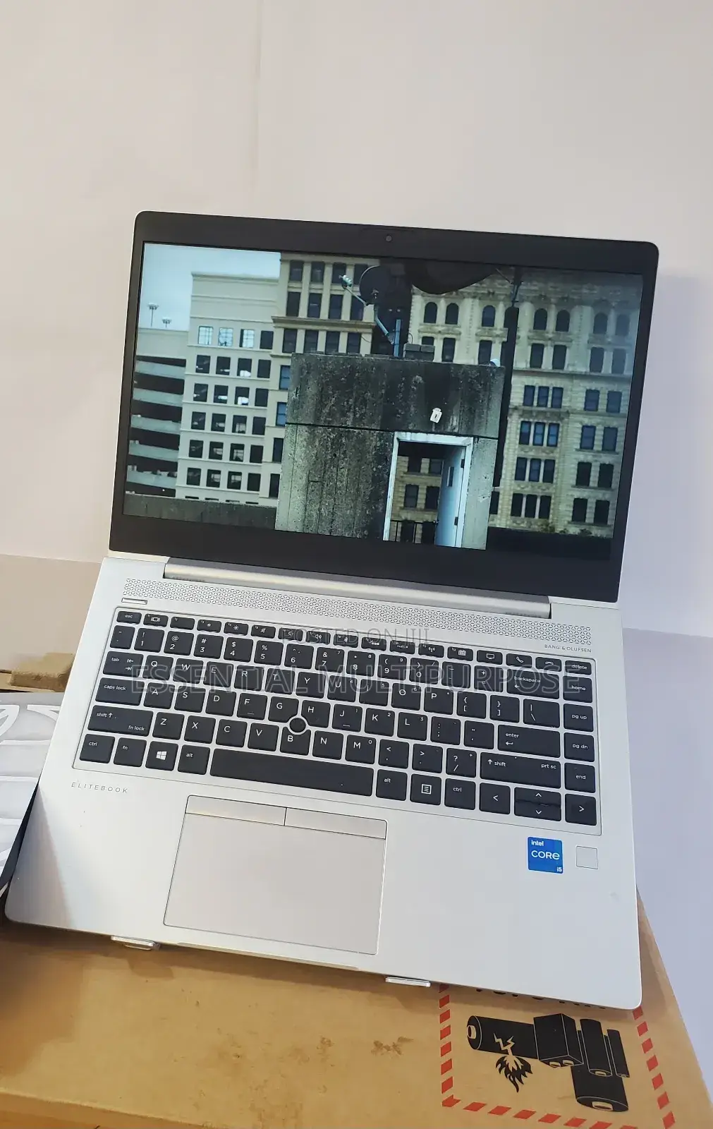 New Laptop HP EliteBook 8560P 12GB Intel Core I5 SSD 256GB