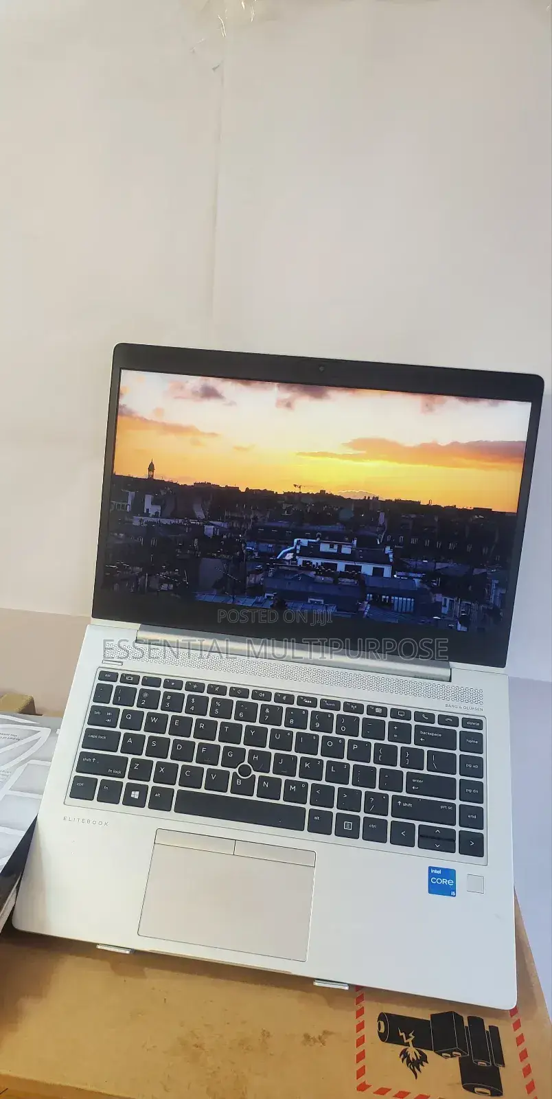 New Laptop HP EliteBook 8560P 8GB Intel Core I5 SSD 512GB