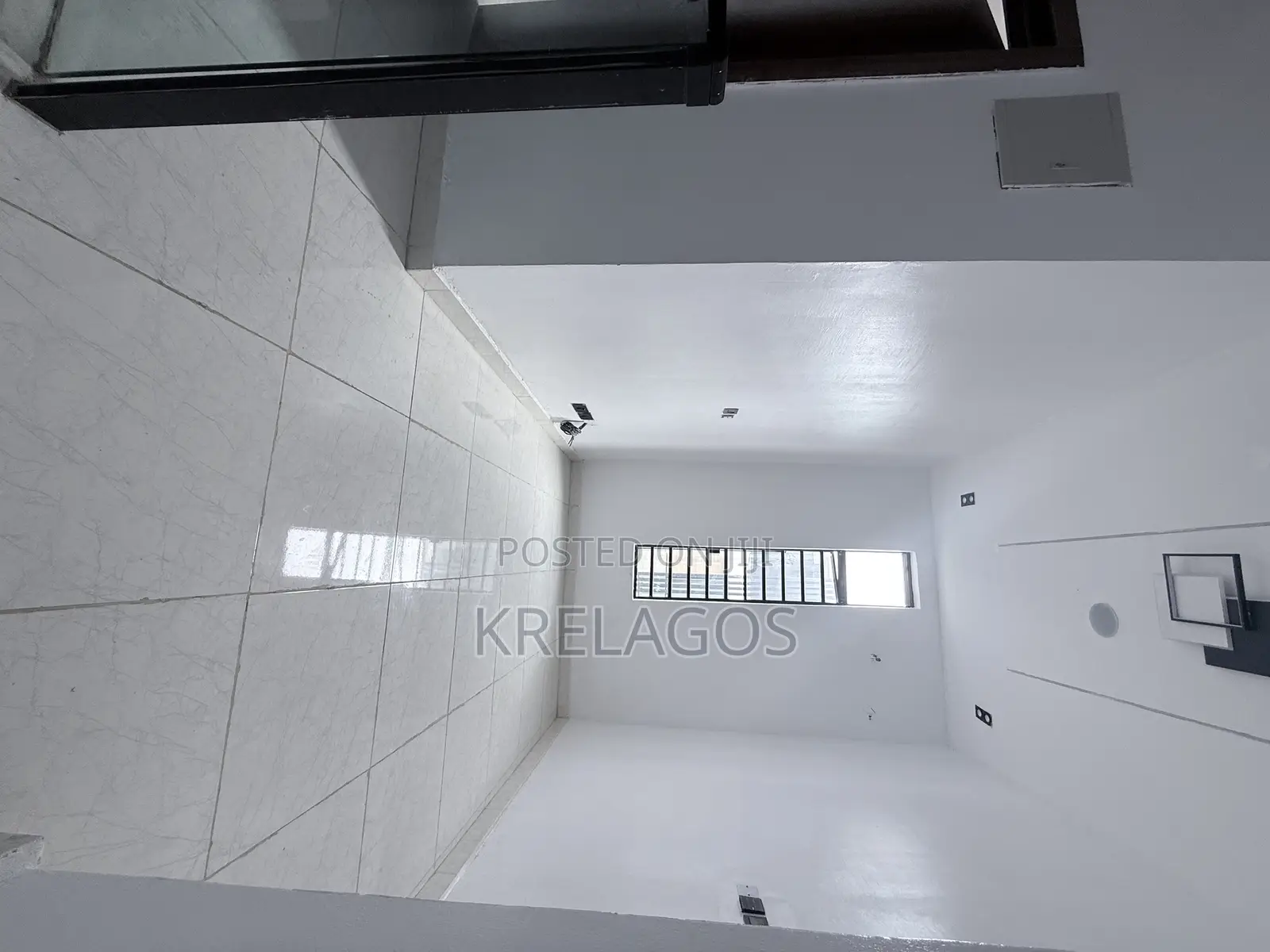 4bdrm Duplex in Ikota for sale