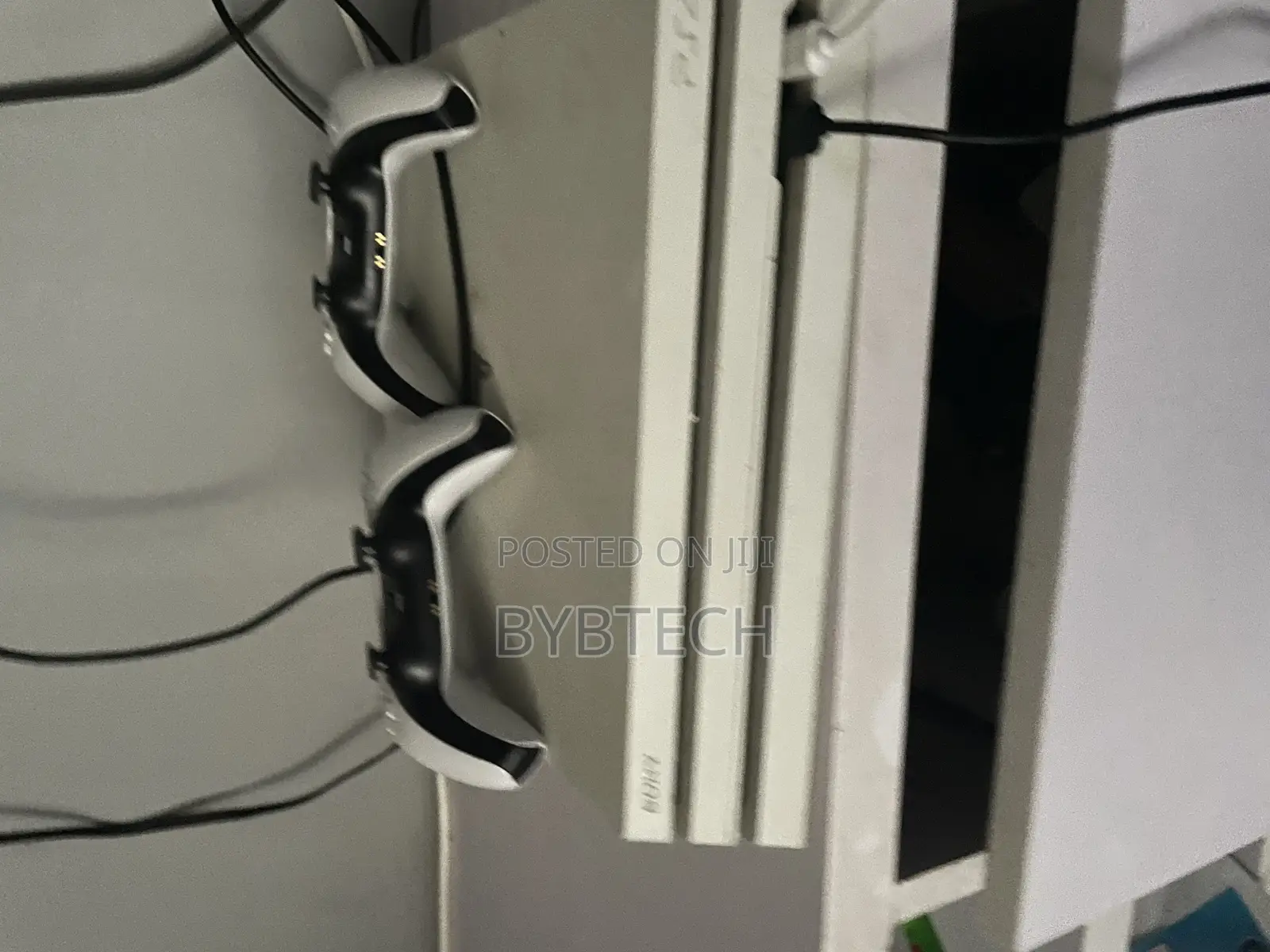 Neatly Used Ps4 Pro 512gb