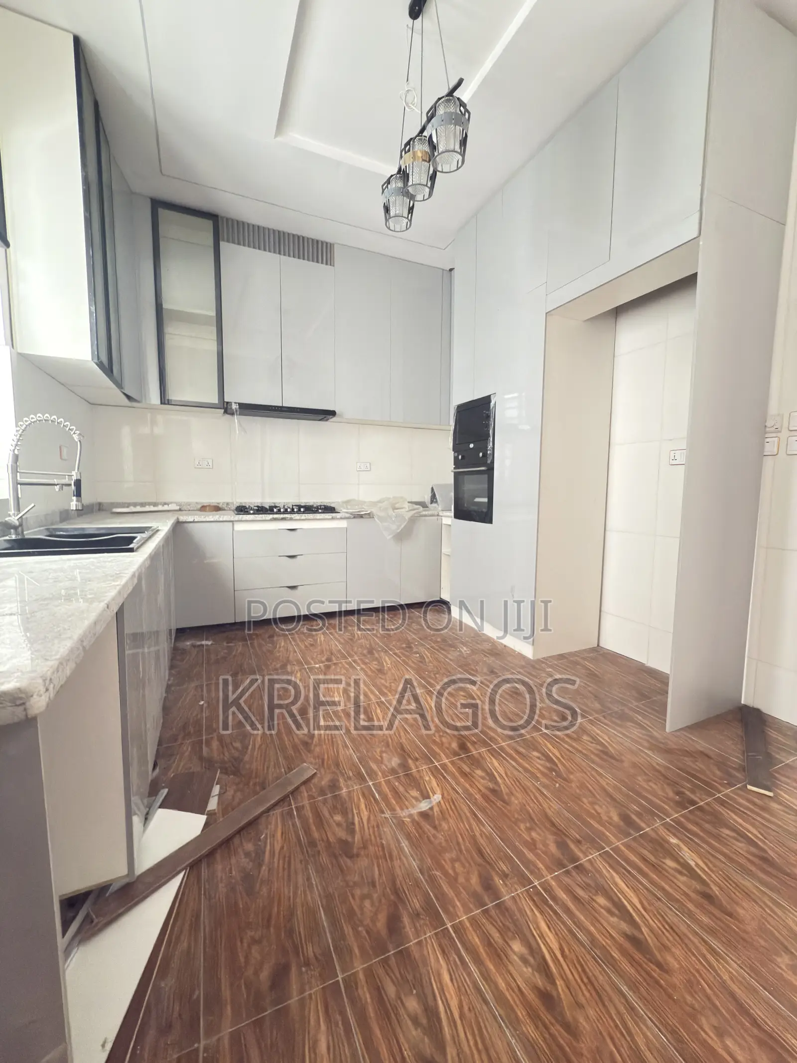 4bdrm Duplex in Ado / Ajah for sale