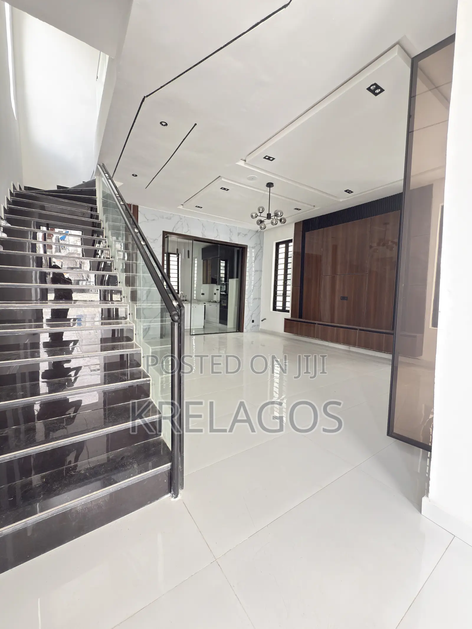 4bdrm Duplex in Ado / Ajah for sale