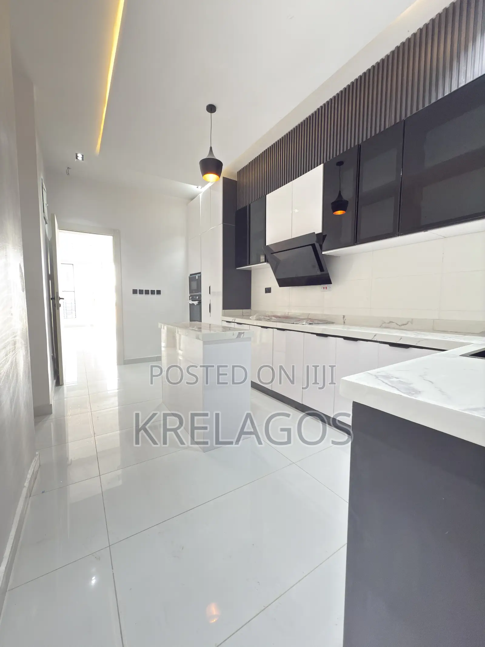 4bdrm Duplex in Ado / Ajah for sale