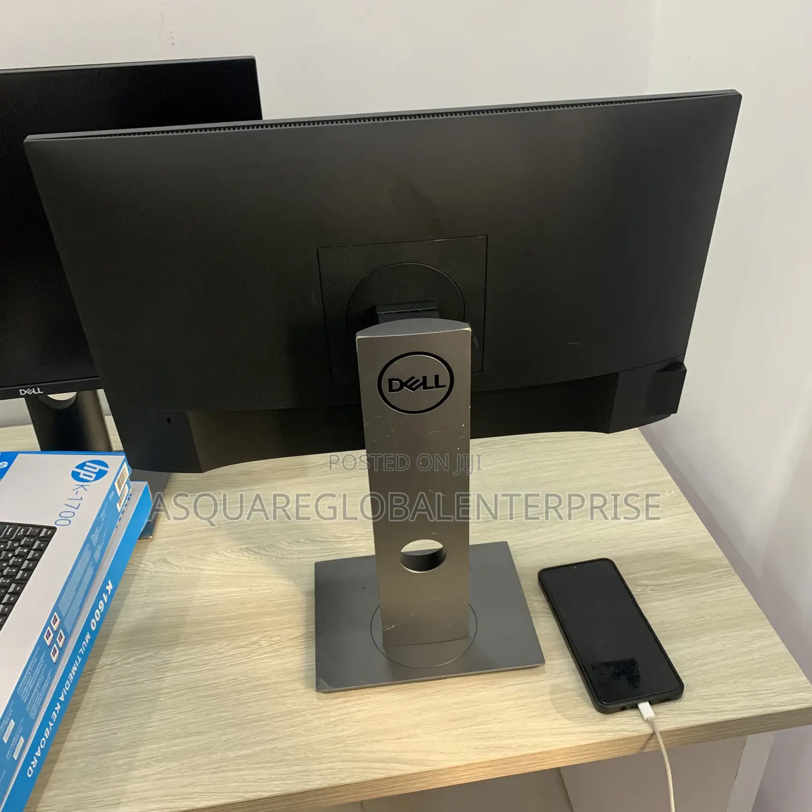 Dell P2419h 24 Inch Professional Monitor.
