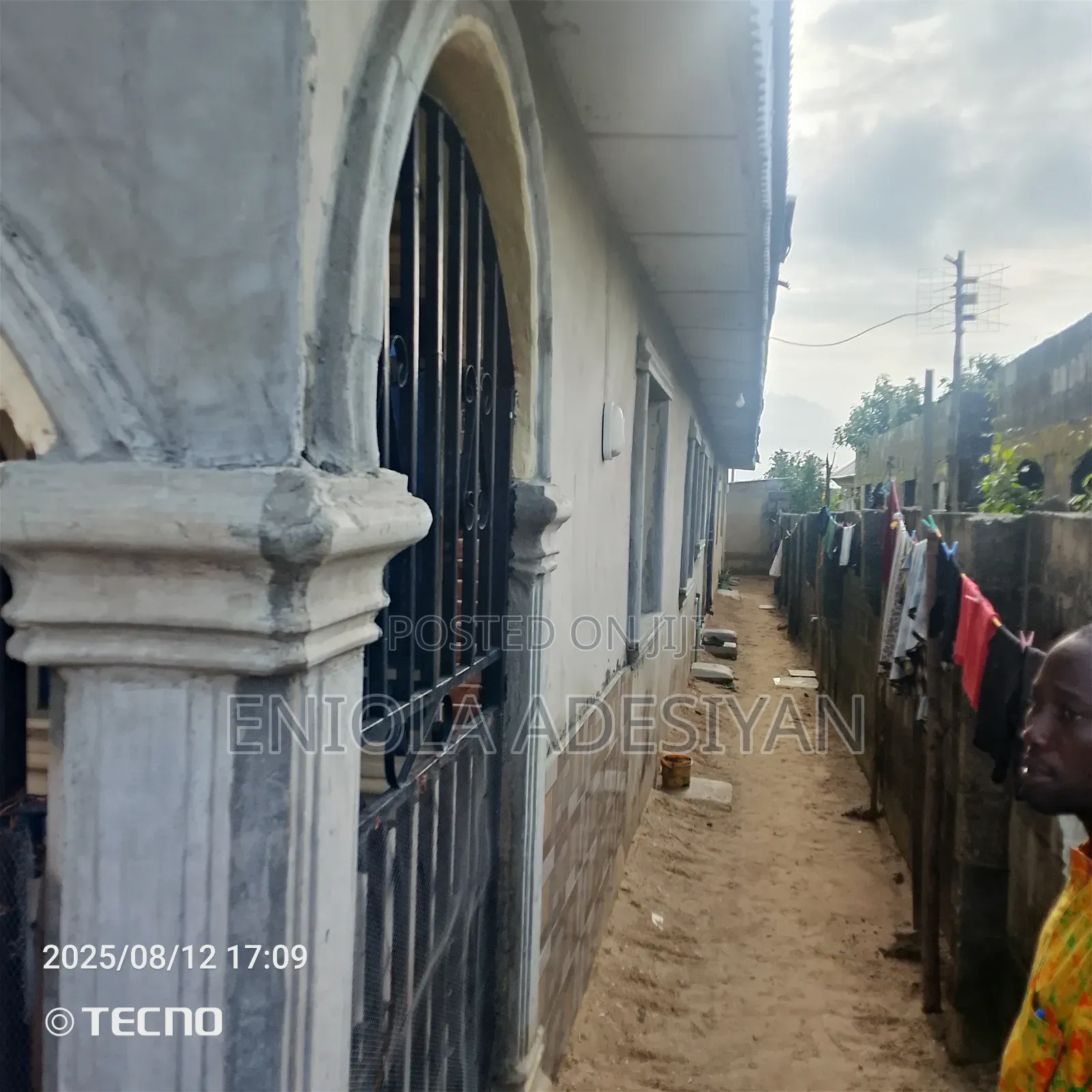 2bdrm Block of Flats in Bomode Oku Dangote, Igbogbo for rent