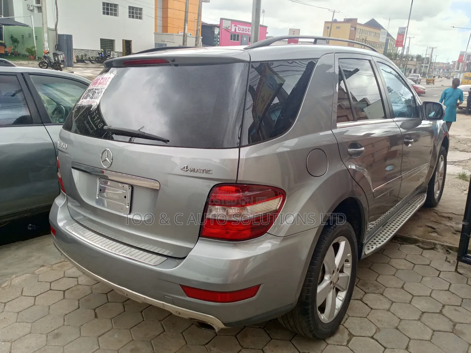 Mercedes-Benz M Class 2010 Silver