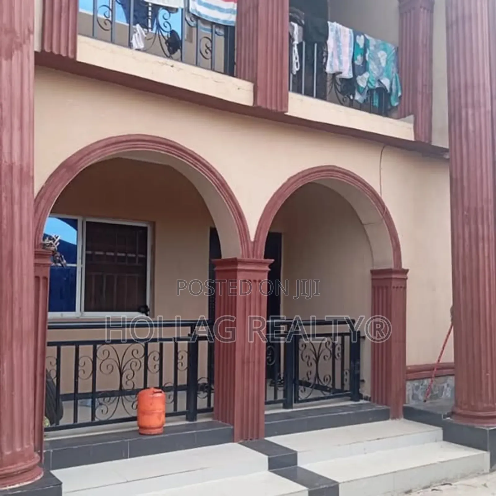 2bdrm Block of Flats in Magboro Estate, Obafemi-Owode for sale