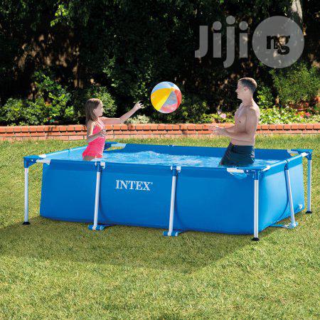 Intex Outdoor Swimming Pool