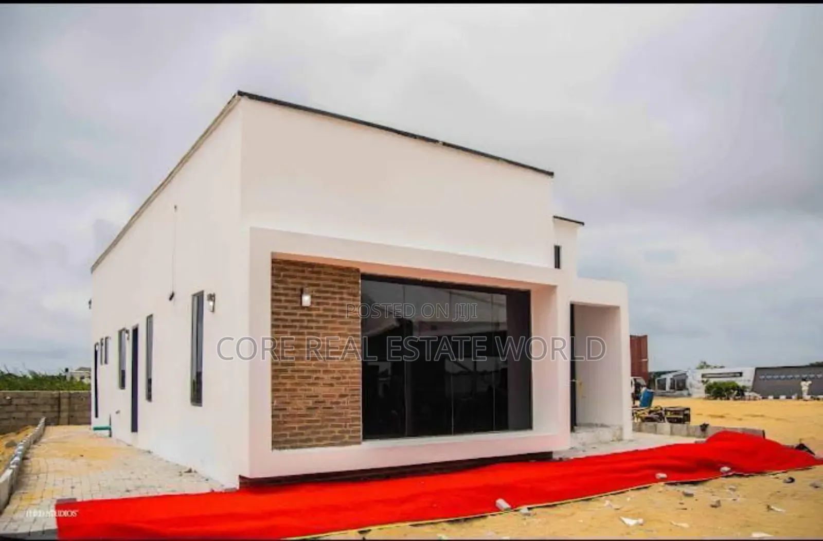 Furnished 3bdrm House in Ogombo for sale
