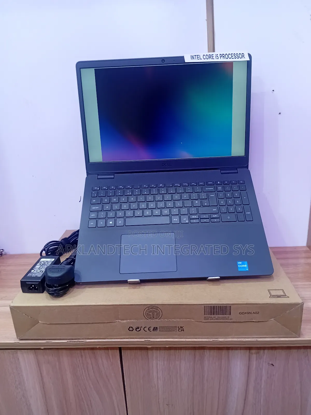 New Laptop Dell Vostro 1320 8GB Intel Core I5 SSD 512GB