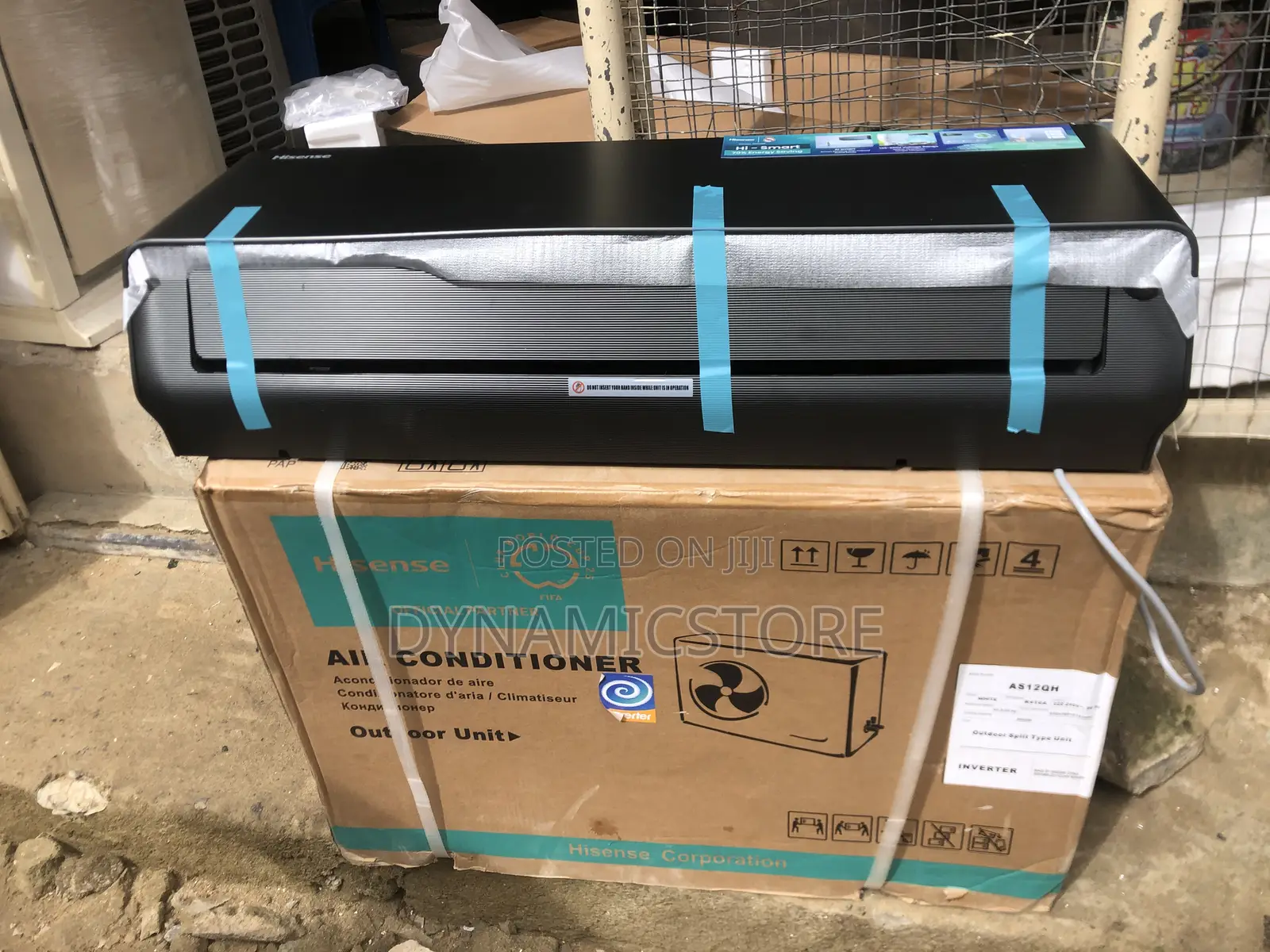 Hisense 1.5hp Split Inverter Black Colour