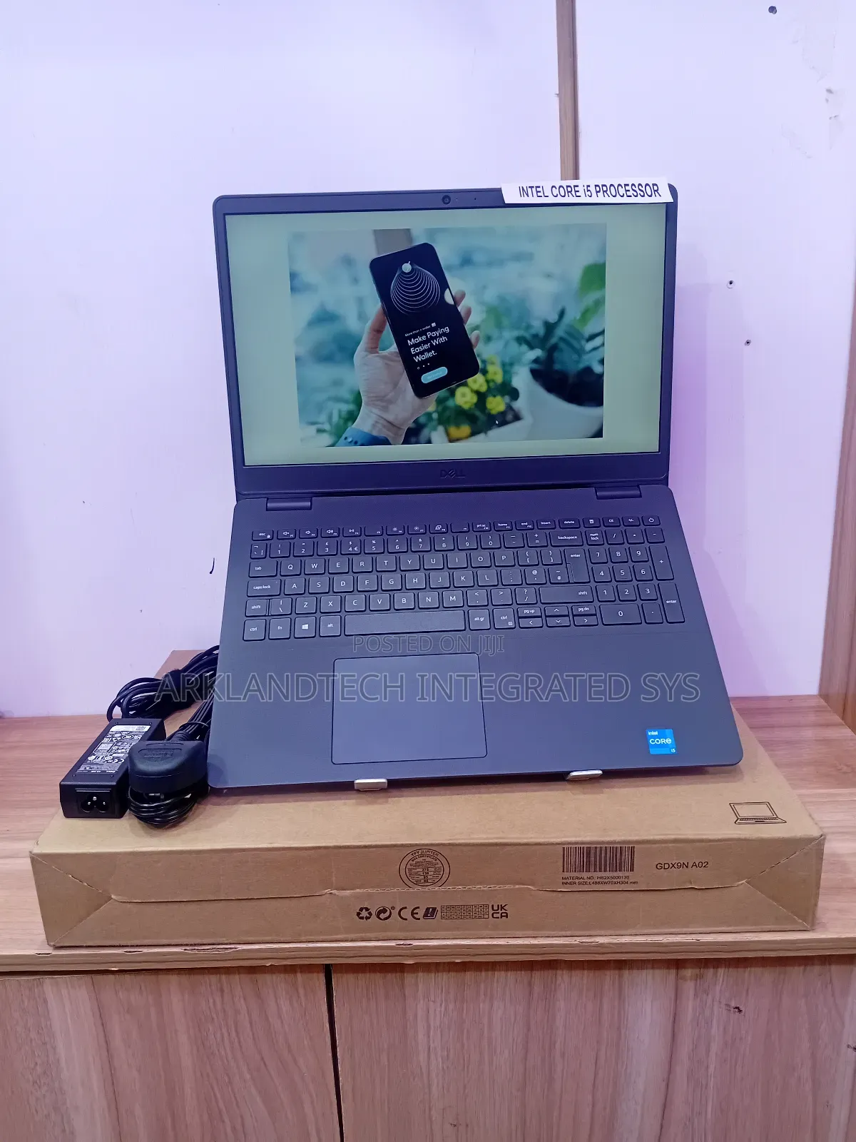 New Laptop Dell Vostro 15 3578 8GB Intel Core I5 SSD 512GB