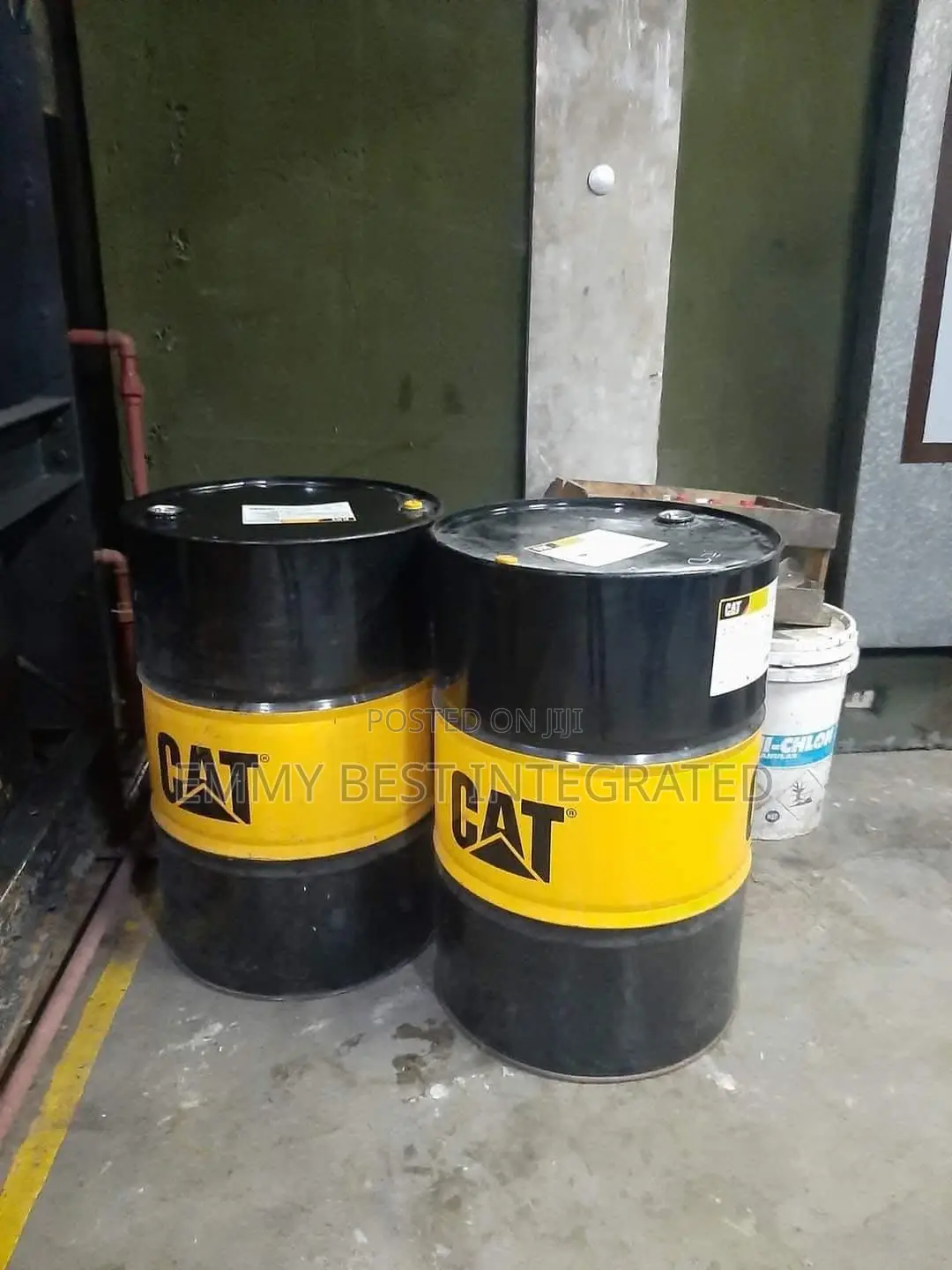 Cat Elc (Extended Life Coolant) Concentrate.