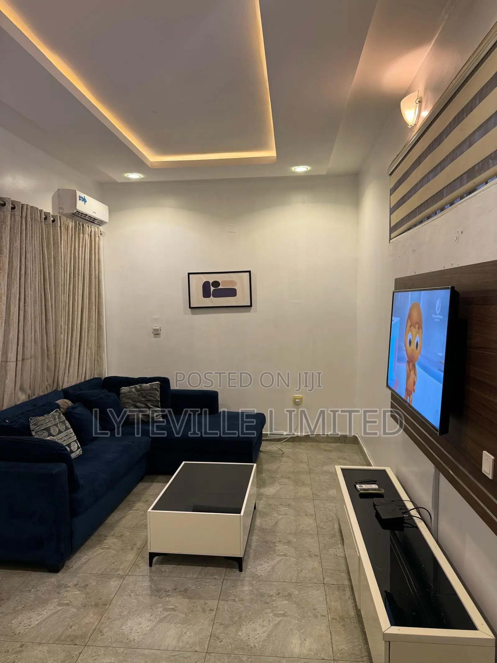 Neat 2 Bedroom Apartment