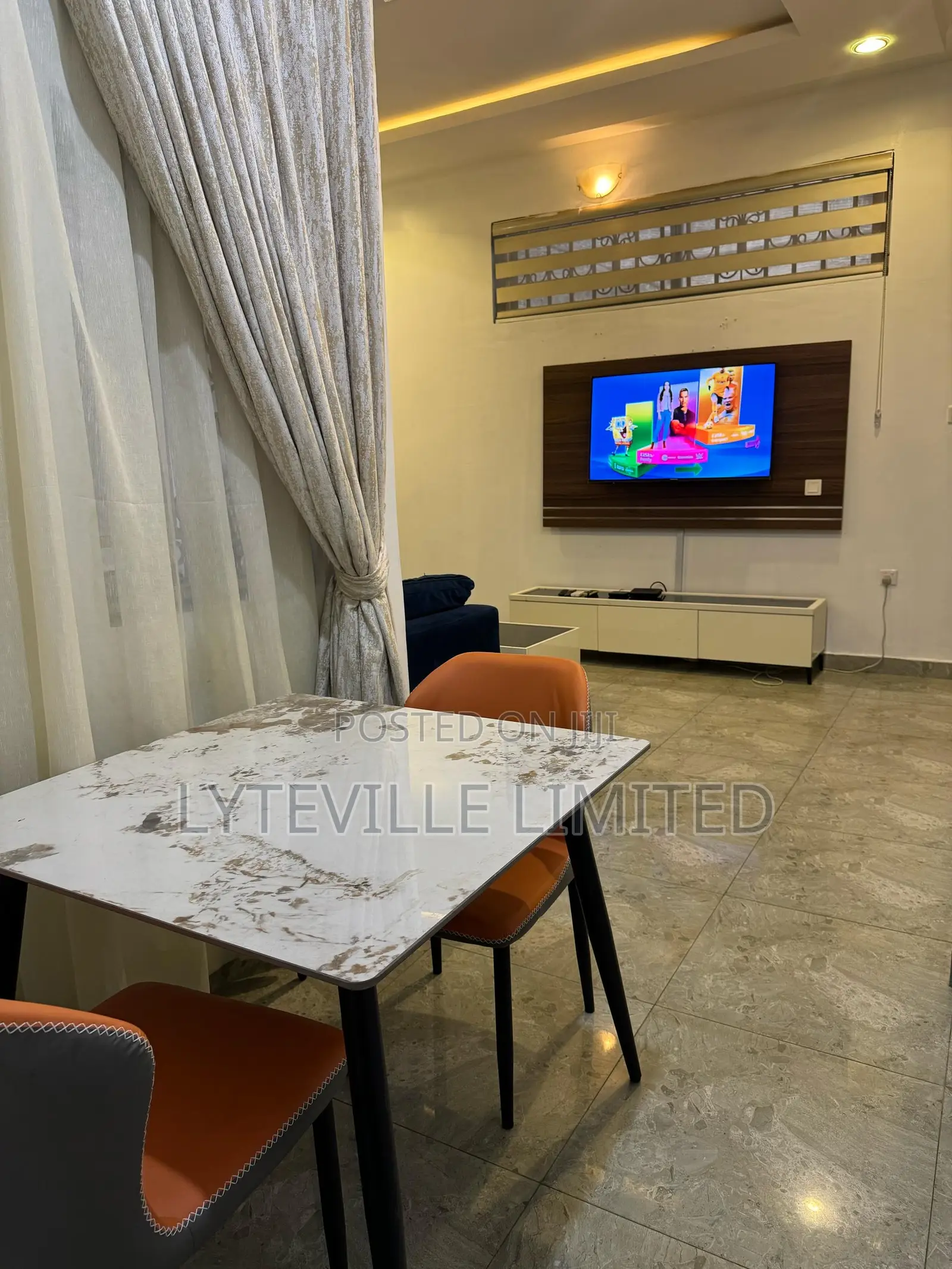 Neat 2 Bedroom Apartment