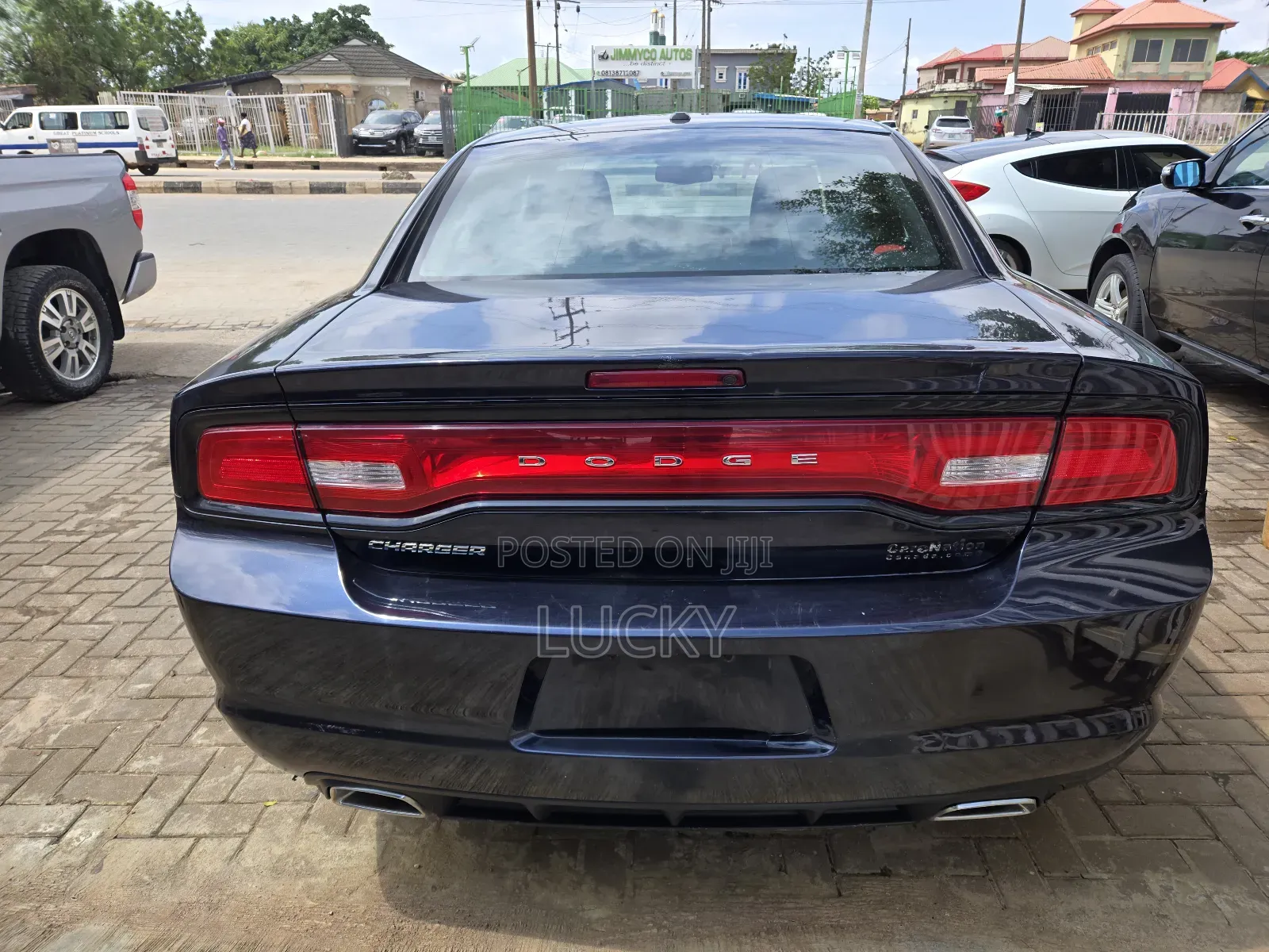 Dodge Charger SXT 2012 Black