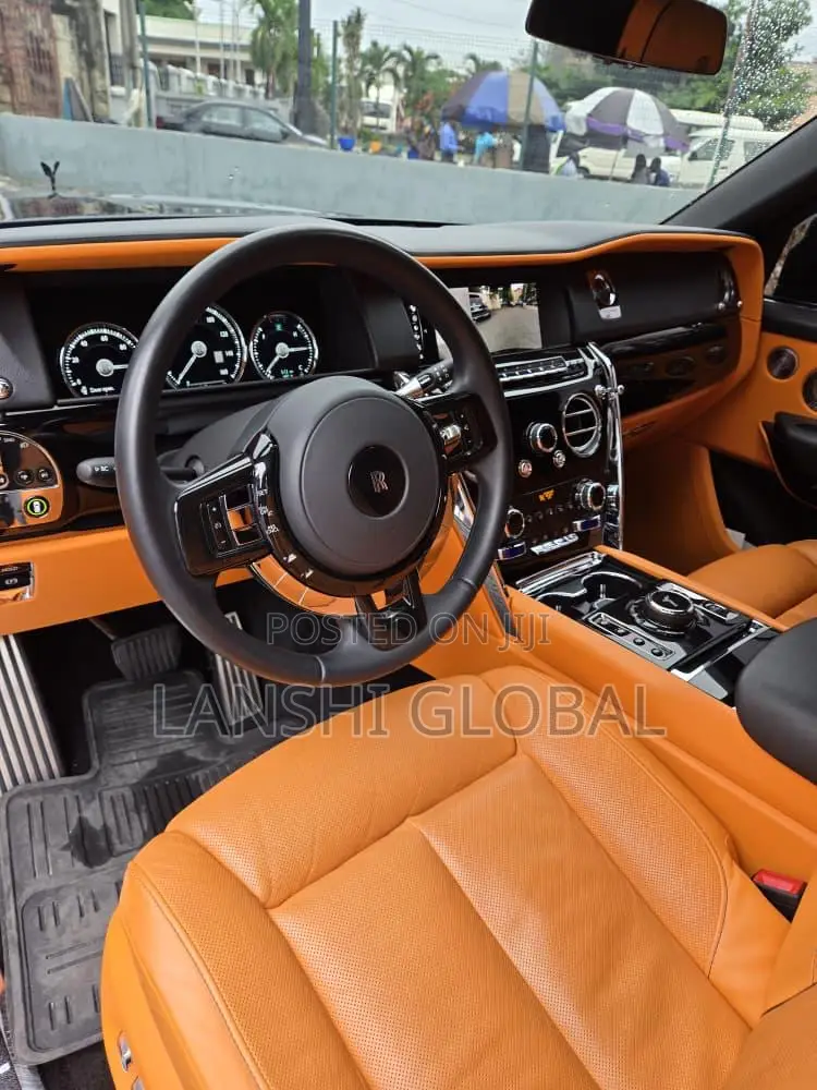 Rolls-Royce Cullinan 2023 Black