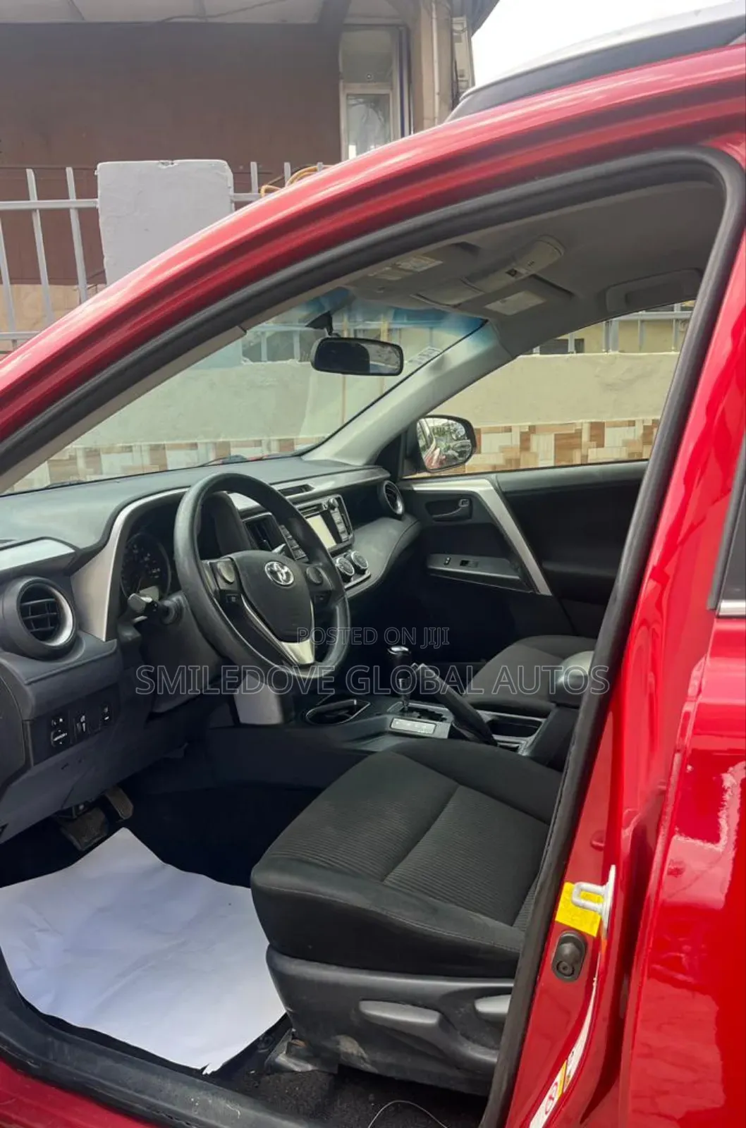 Toyota RAV4 LE AWD (2.5L 4cyl 6A) 2017 Red