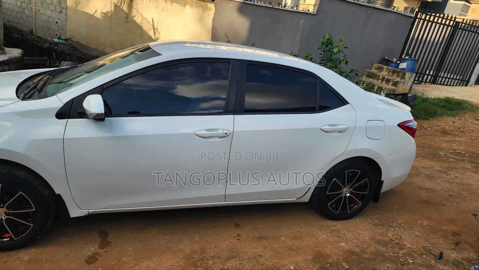 Toyota Corolla 2014 White