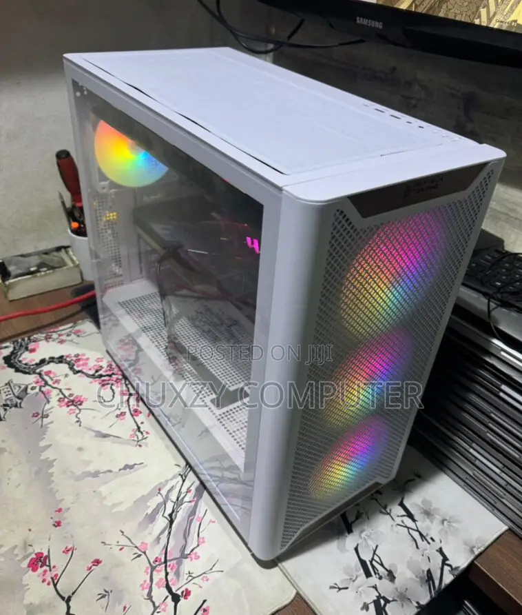 New Gigabyte GA-H110MSTX-HD3-ZK 32GB AMD Ryzen 7 SSD 1T