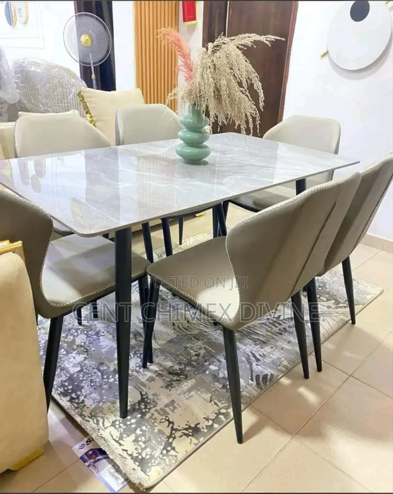 Majestic Modern Dinning Set