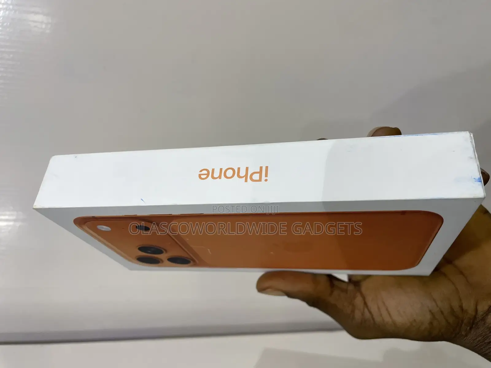 New Apple iPhone 17 Pro Max 256 GB Orange