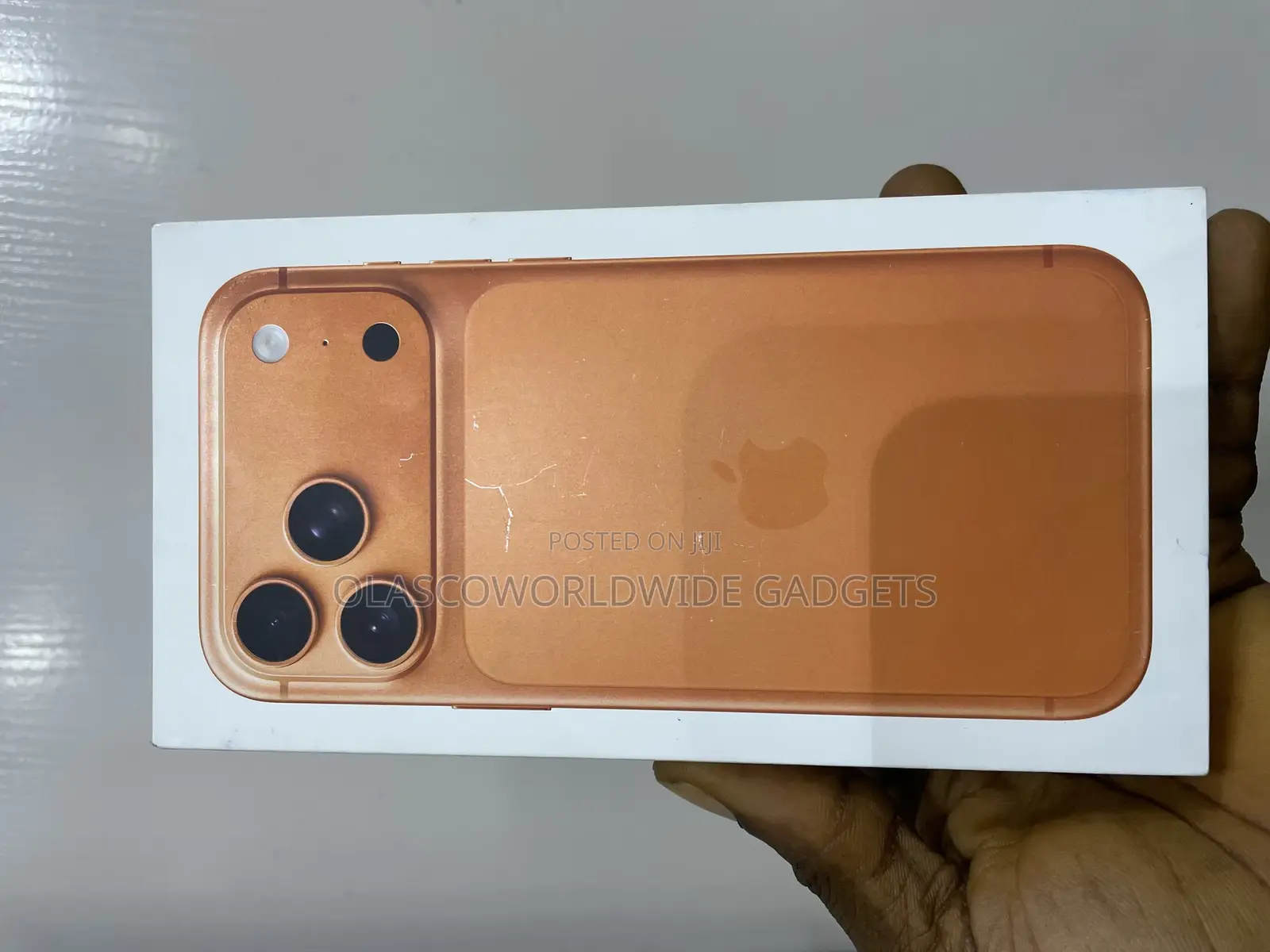 New Apple iPhone 17 Pro Max 256 GB Orange